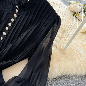 Elegant French-Style Chiffon Dress with Lantern Sleeves and Metal Buckle