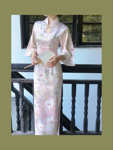 Elegant Chinese-style satin cheongsam skirt