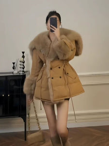 Oversized Cotton Jacket with Faux Fox Fur Collar – Elegant Fall/Winter Style