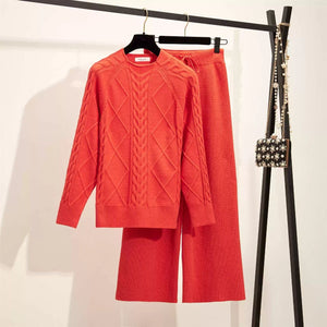 Cozy Two-Piece Suit – Artificial Cashmere, High Neck & Relaxed Fit