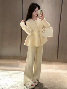 Maillard Two-Piece Knit Set – French Ruffled Cardigan & Straight-Leg Pants