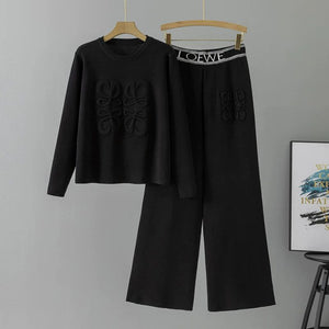 New European and American Trendy Printed Suit with Elegant Round Neck + Casual Knitted Jogger Pants