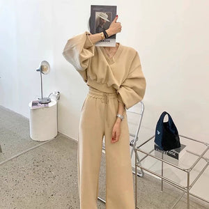 Women’s Korean Style Two-Piece Velvet Set – Autumn/Winter