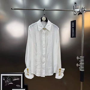 قميص يوزوم الأبيض متوسط ​​الطول - خريف/شتاء، بمشبك معدني، بتصميم كورت، مزين بكشكشة 